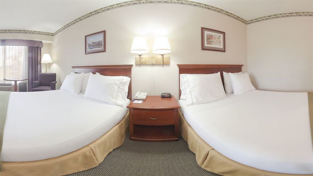 Round Hill Inn Orange المظهر الخارجي الصورة