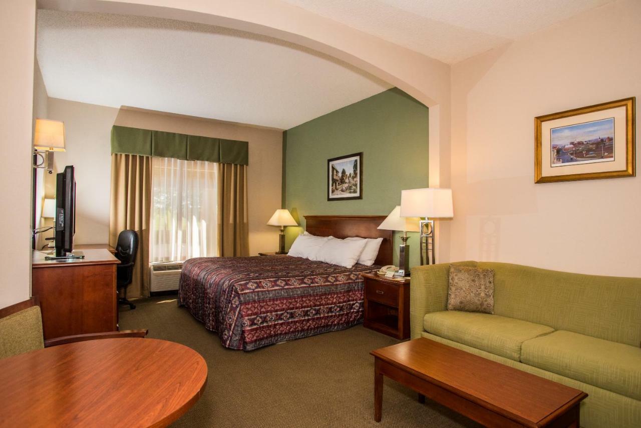Round Hill Inn Orange المظهر الخارجي الصورة
