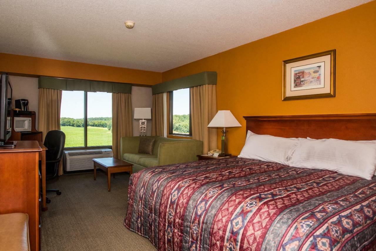 Round Hill Inn Orange الغرفة الصورة
